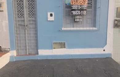 Imagem: A casa possui 2 Dormitórios, 1 Banheiro e está localizado