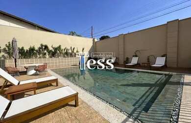 Imagem: O apartamento possui 3 Dormitórios, 4 Banheiros, 2 Vagas na