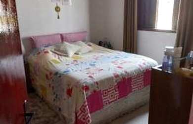 Imagem 4: CASA A VENDA NA REIGIAO DA RIBEIRA FRENTE DE RUA