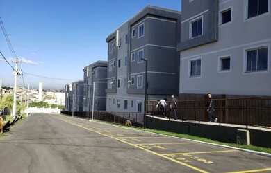 Imagem: O apartamento possui 2 Dormitórios, 1 Banheiro, 2 Vagas na