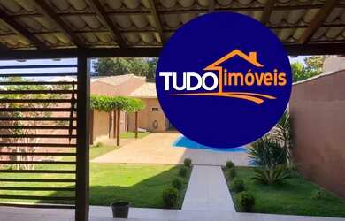 Imagem: A casa em condomínio possui 5 Dormitórios, 2 Banheiros, 5