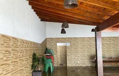 Imagem 3: Casa de festa. Piscina, Churrasqueira, 3 Vagas na garageme1 Dormitório