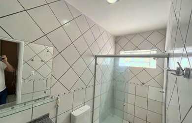 Imagem: A casa possui 4 Dormitórios, 4 Banheiros, 2 Vagas na garagem