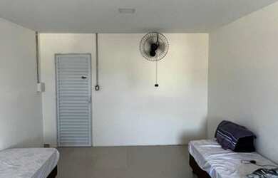 Imagem 4: Alojamento Camaçari. 35m² de Área, 5 Vagas na garageme1 Dormitório