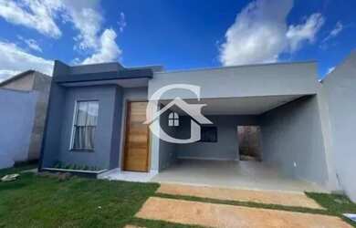 Imagem: A casa possui 3 Dormitórios, 3 Banheiros, 3 Vagas na garagem