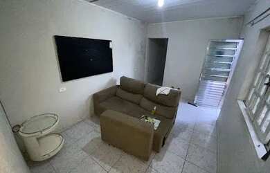 Imagem: O apartamento possui 1 Dormitório, 1 Banheiro, 40m² de Área