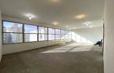 Imagem: O depósito possui 60m² de Área e está localizado em Centro