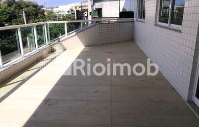 Imagem 2: Recreio dos Bandeirantes Apartamento 4 quartos, sendo 4 suites