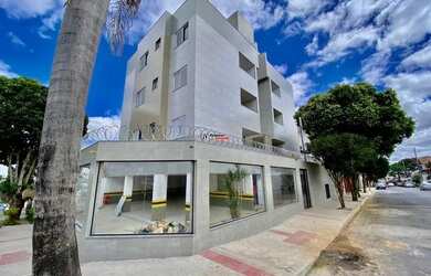 Imagem: O apartamento possui 3 Dormitórios, 2 Banheiros, 2 Vagas na