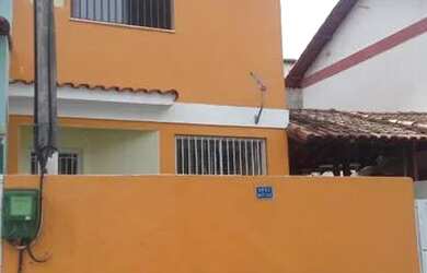 Imagem: A casa em condomínio possui 2 Dormitórios, 2 Banheiros, 3