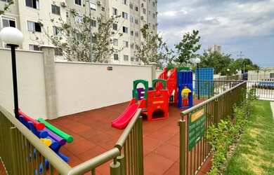 Imagem: O apartamento possui 2 Dormitórios, 1 Banheiro, 1 Vaga na garagem