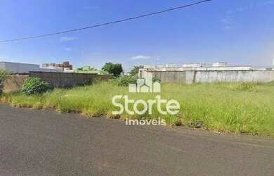 Imagem: O terreno possui 300m² de Área, Imóvel novo e está localizado