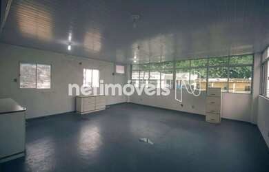 Imagem 13: PRÉDIO EM LOCALIZAÇÃO PRIVILEGIADA