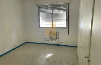 Imagem 8: Apartamento próximo à Santa Casa e ao Metrô, com 2 dormitórios e 1...