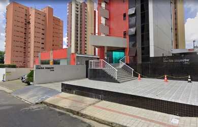 Imagem: O apartamento possui 1 Dormitório, 1 Banheiro, 1 Vaga na garagem