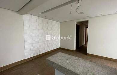 Imagem 13: Apartamento em Montes Claros, no bairro Funcionários, à venda