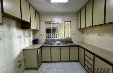 Imagem 16: Casa com 3 dormitórios para alugar, 200 m² por R$ 2.500/mês - Bairro...