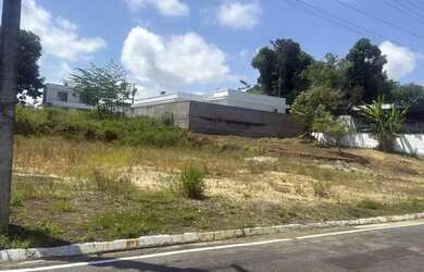 Imagem: O terreno possui 600m² de Área, Imóvel novo, Imóvel mobiliado