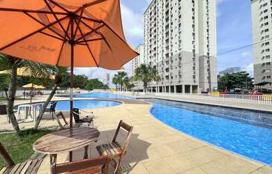 Imagem: O apartamento possui 2 Dormitórios, 2 Banheiros, 1 Vaga na