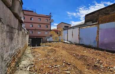 Imagem: O terreno possui 261m² de Área e está localizado em Cerâmica