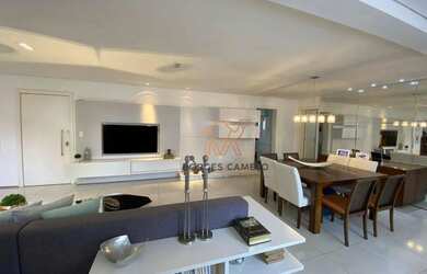 Imagem: O apartamento possui 4 Dormitórios, 5 Banheiros, 4 Vagas na