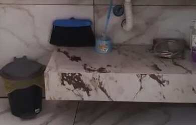 Imagem: A casa possui 2 Dormitórios, 1 Banheiro, 1 Vaga na garagem