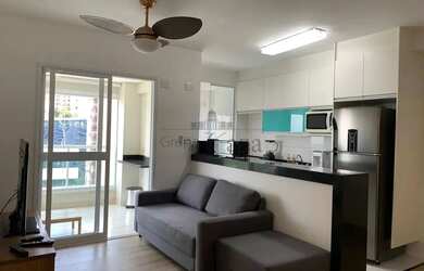 Imagem: O apartamento possui 2 Dormitórios, 2 Banheiros, 2 Vagas na