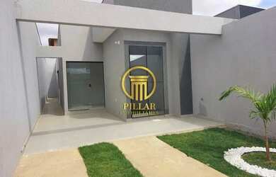 Imagem: A casa possui 3 Dormitórios, 2 Banheiros, 1 Vaga na garagem