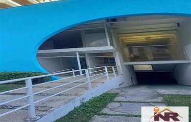 Imagem: O depósito possui 5 Vagas na garagem, 516m² de Área e está