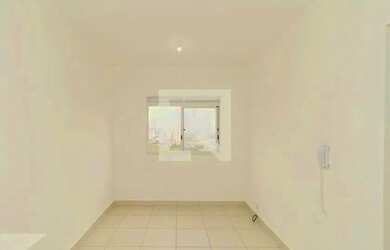 Imagem: O apartamento possui 2 Dormitórios, 1 Banheiro, 32m² de Área