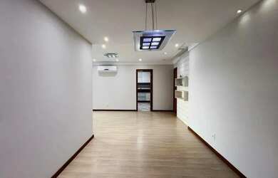 Imagem: O apartamento possui 3 Dormitórios, 5 Banheiros, 2 Vagas na