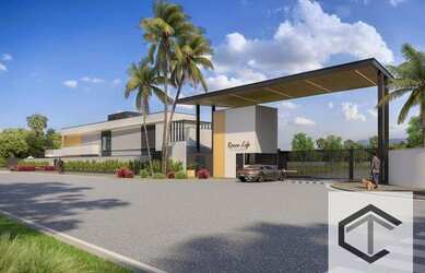 Imagem: O terreno possui 180m² de Área, Piscina e Varanda e está