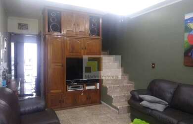 Imagem: A casa em condomínio possui 2 Dormitórios, 1 Banheiro, 2 Vagas