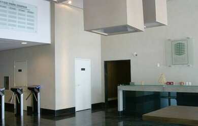 Imagem 2: Loja para aluguel possui 102 metros quadrados no Office Park Center