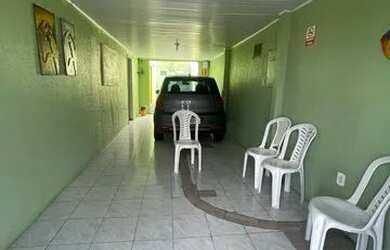 Imagem: O depósito possui 5 Vagas na garagem, 360m² de Área e está