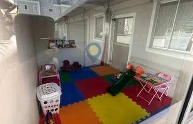 Imagem: O apartamento possui 2 Dormitórios, 1 Banheiro, 1 Vaga na garagem