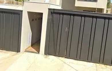 Imagem: O apartamento possui 2 Dormitórios, 2 Banheiros, 2 Vagas na