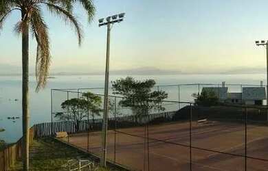 Imagem 9: Mansão cinematográfica em Cacupé, em condomínio fechado frente ao...