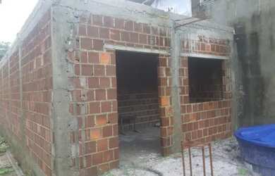 Imagem: A casa possui 2 Dormitórios, 2 Banheiros, 1 Vaga na garagem