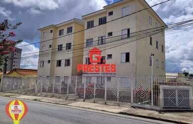 Imagem: O apartamento possui 2 Dormitórios, 1 Banheiro, 1 Vaga na garagem