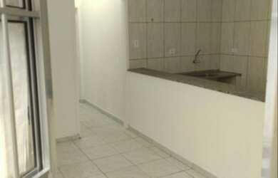 Imagem: A casa possui 2 Dormitórios, 1 Banheiro, 1 Vaga na garagem