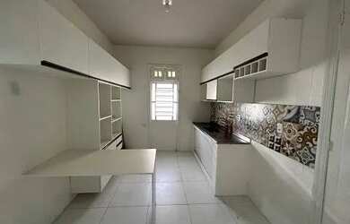 Imagem 8: Casa em Itapuã. 100m² de Área, 3 Vagas na garageme3 Dormitórios