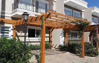 Imagem: A casa em condomínio possui 3 Dormitórios, 3 Banheiros, 2