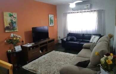 Imagem: O apartamento possui 3 Dormitórios, 3 Banheiros, 10m² de Área