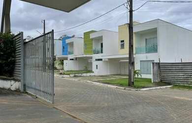 Imagem: A casa em condomínio possui 3 Dormitórios, 4 Banheiros, 4