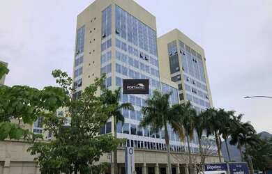 Imagem: O depósito possui 1 Vaga na garagem, 42m² de Área e está