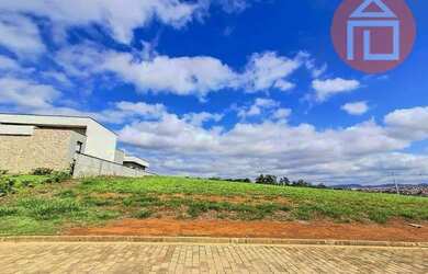 Imagem: O terreno possui 1000m² de Área e está localizado em Curitibanos