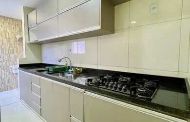 Imagem: O apartamento possui 3 Dormitórios, 1 Banheiro, 1 Vaga na garagem