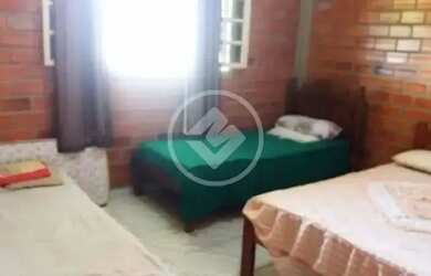 Imagem: A fazenda e possui Dormitórios, Suítes, Banheiros, 2-0m²