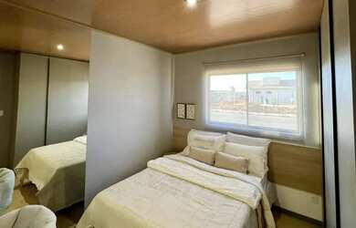 Imagem: O apartamento possui 2 Dormitórios, 2 Banheiros, 1 Vaga na